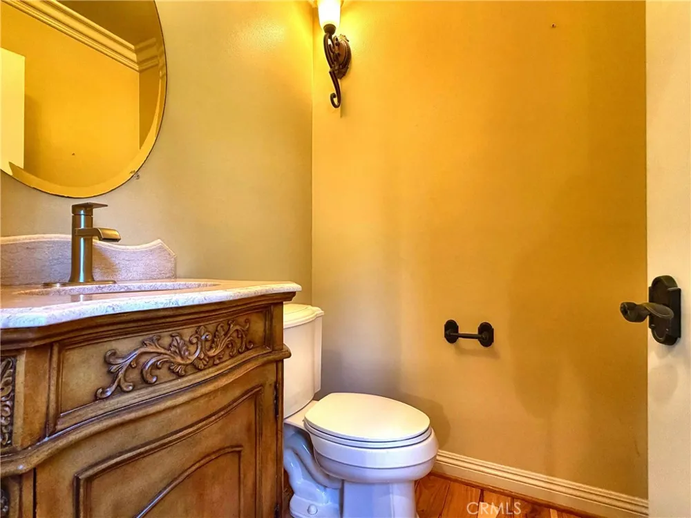 706 S Pacific Coast #E Redondo Beach, CA 90277