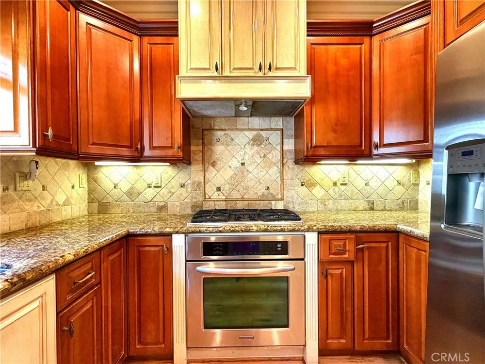 706 S Pacific Coast #E Redondo Beach, CA 90277
