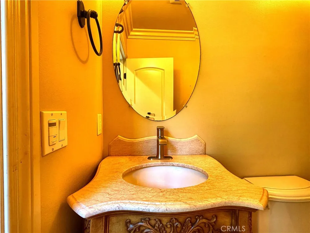 706 S Pacific Coast #E Redondo Beach, CA 90277