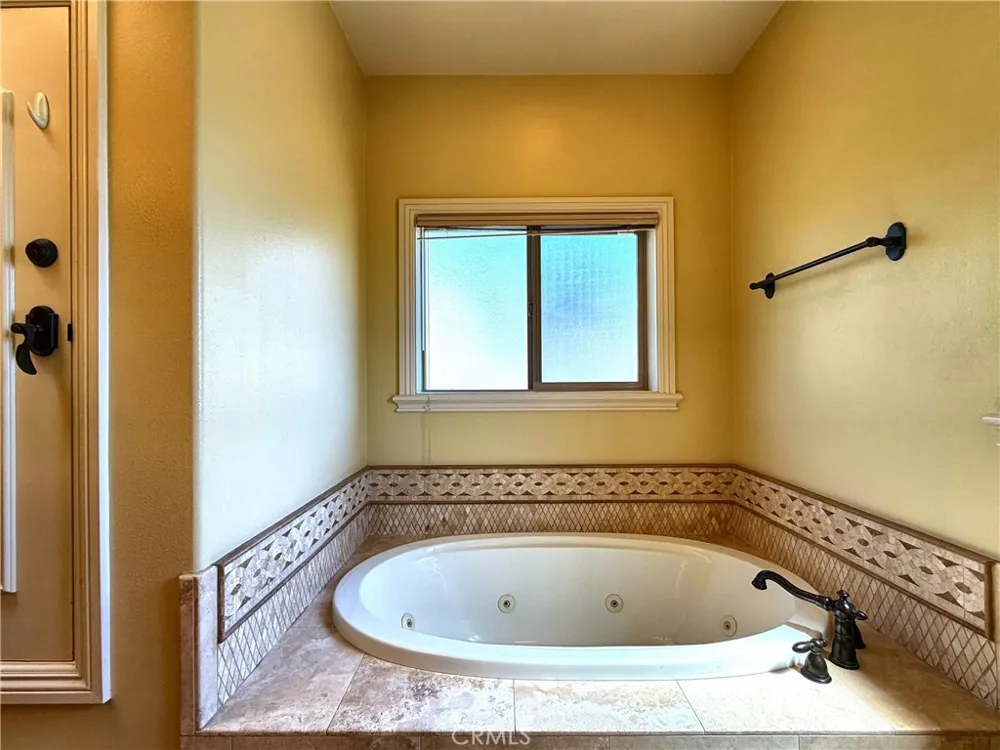 706 S Pacific Coast #E Redondo Beach, CA 90277