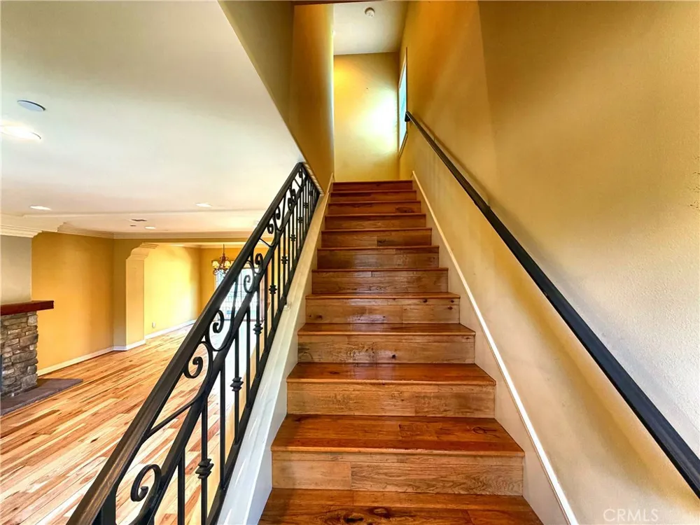 706 S Pacific Coast #E Redondo Beach, CA 90277