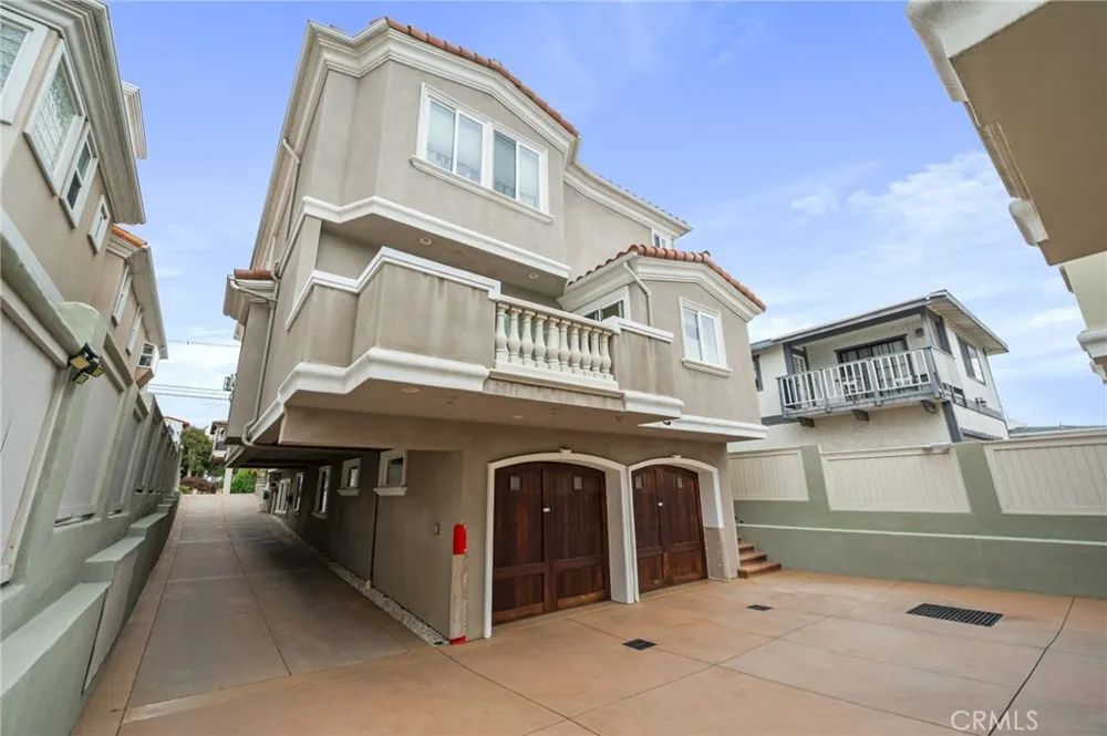 217 S Irena Avenue #A Redondo Beach, CA 90277