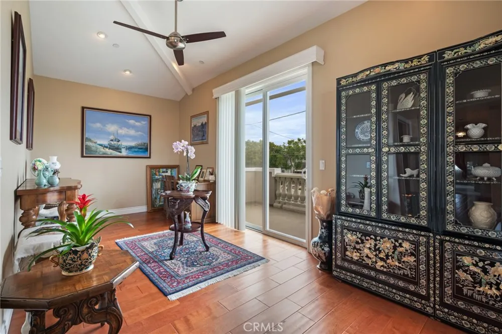 217 S Irena Avenue #A Redondo Beach, CA 90277