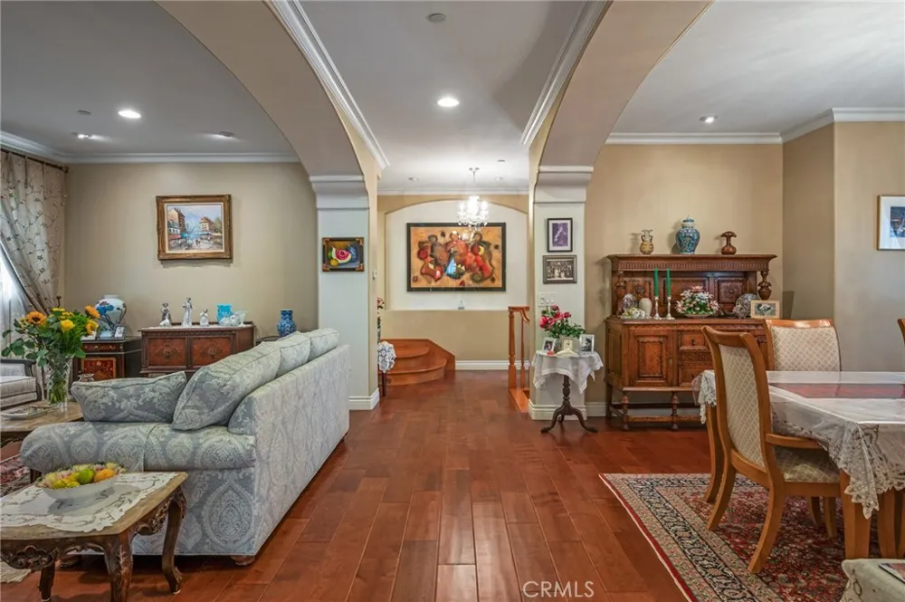 217 S Irena Avenue #A Redondo Beach, CA 90277