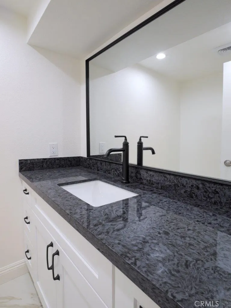 30435 Via Victoria Rancho Palos Verdes, CA 90275