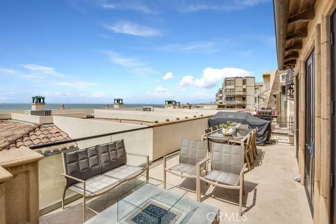 707 Esplanade #A Redondo Beach, CA 90277