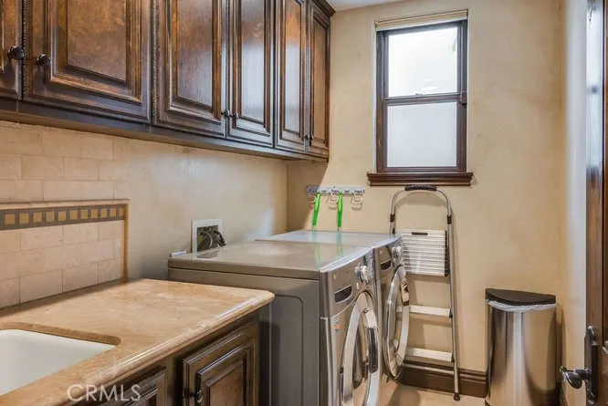 707 Esplanade #A Redondo Beach, CA 90277