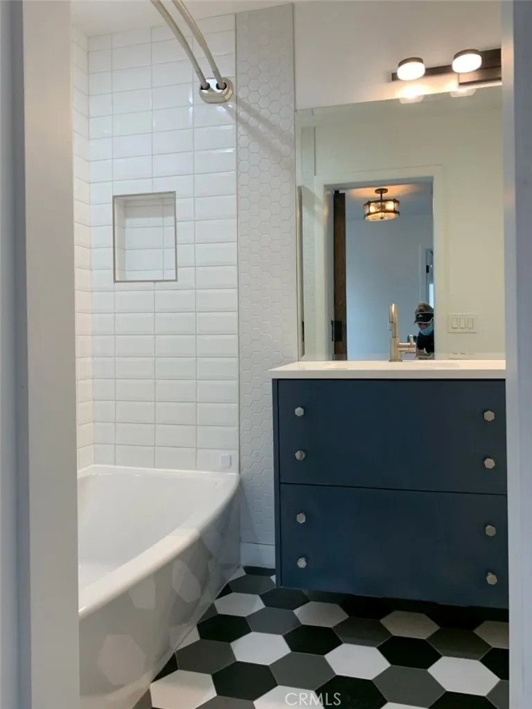 1930 Gates Avenue #A Redondo Beach, CA 90278