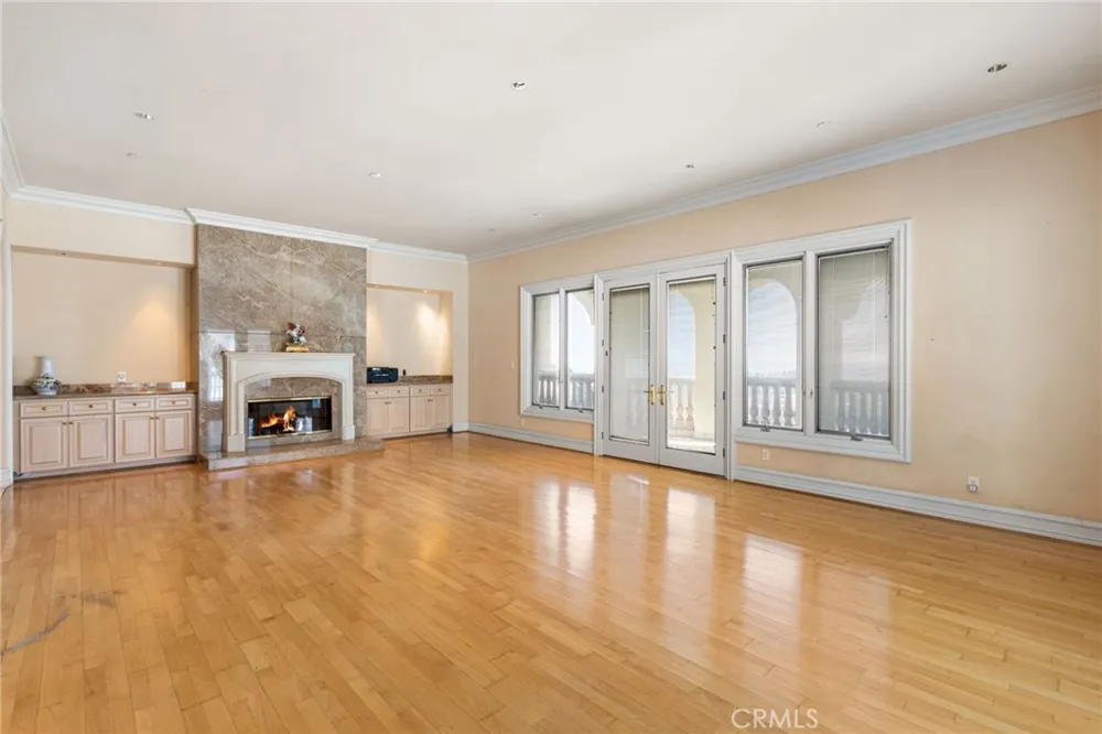 10219 Sunrise Lane North Tustin, CA 92705