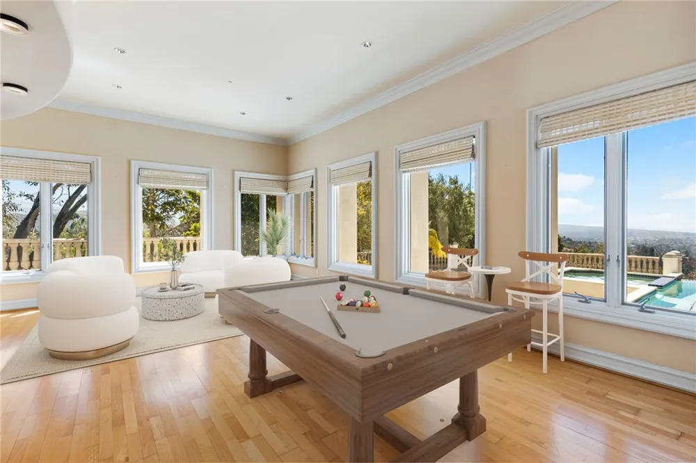 10219 Sunrise Lane North Tustin, CA 92705