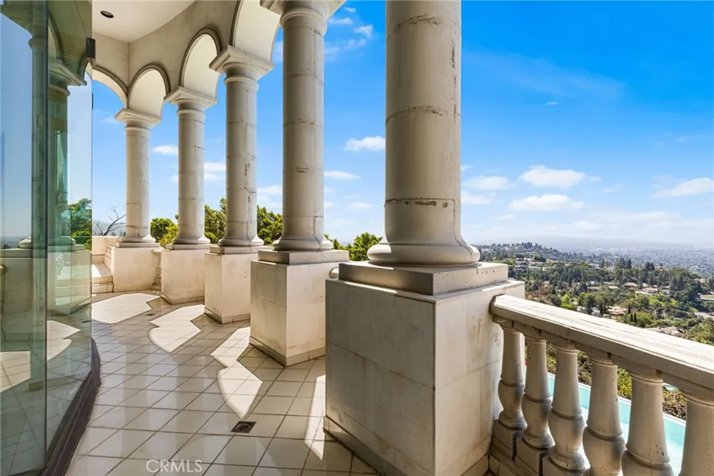 10219 Sunrise Lane North Tustin, CA 92705
