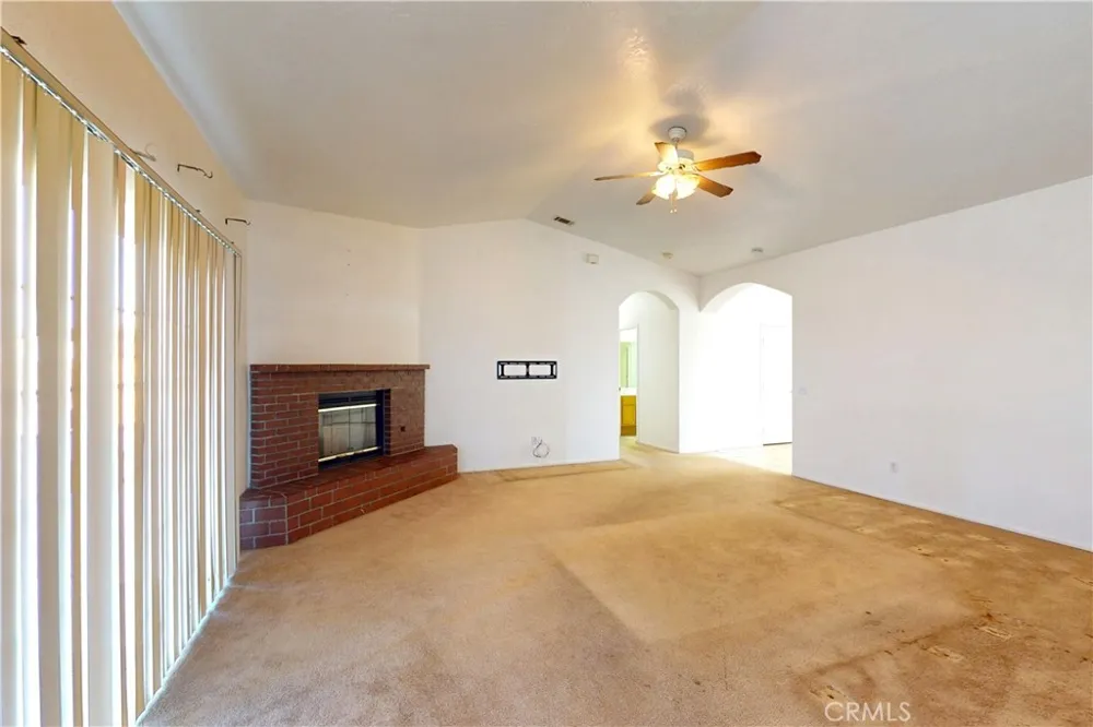 14915 Ramona Road Apple Valley, CA 92307