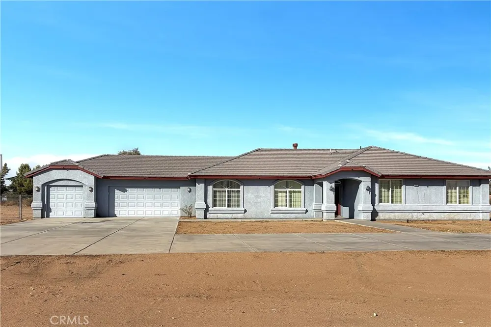 14915 Ramona Road Apple Valley, CA 92307