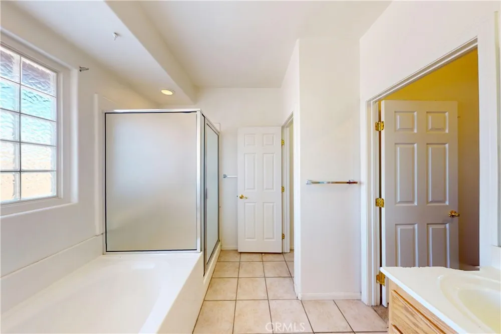 14915 Ramona Road Apple Valley, CA 92307