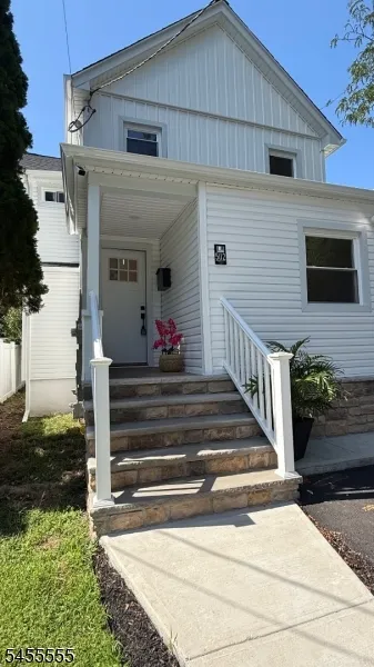 502 W Broad St Westfield Town, NJ 07090