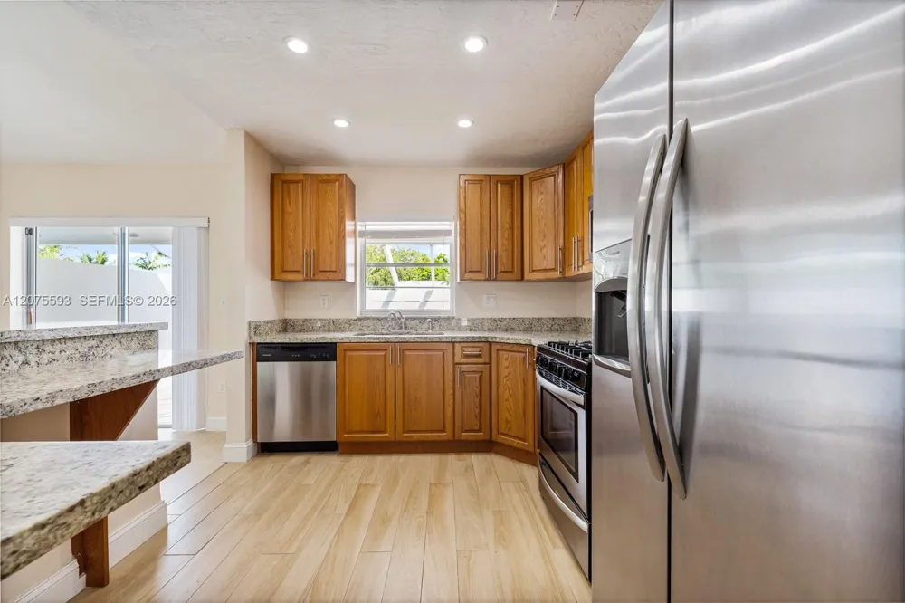 18465 SW 89th Ct Cutler Bay, FL 33157