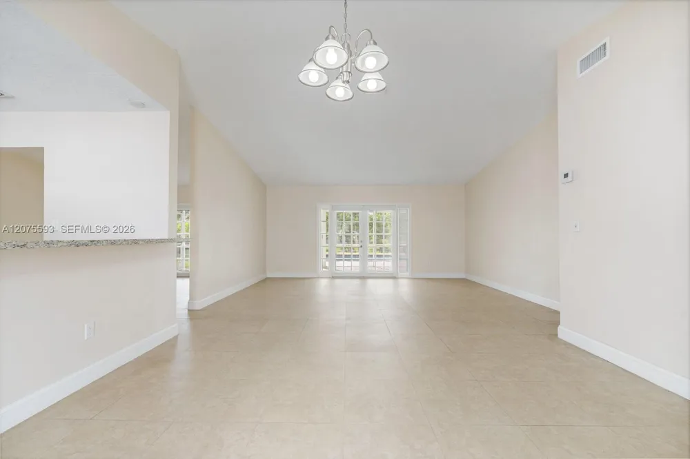 18465 SW 89th Ct Cutler Bay, FL 33157