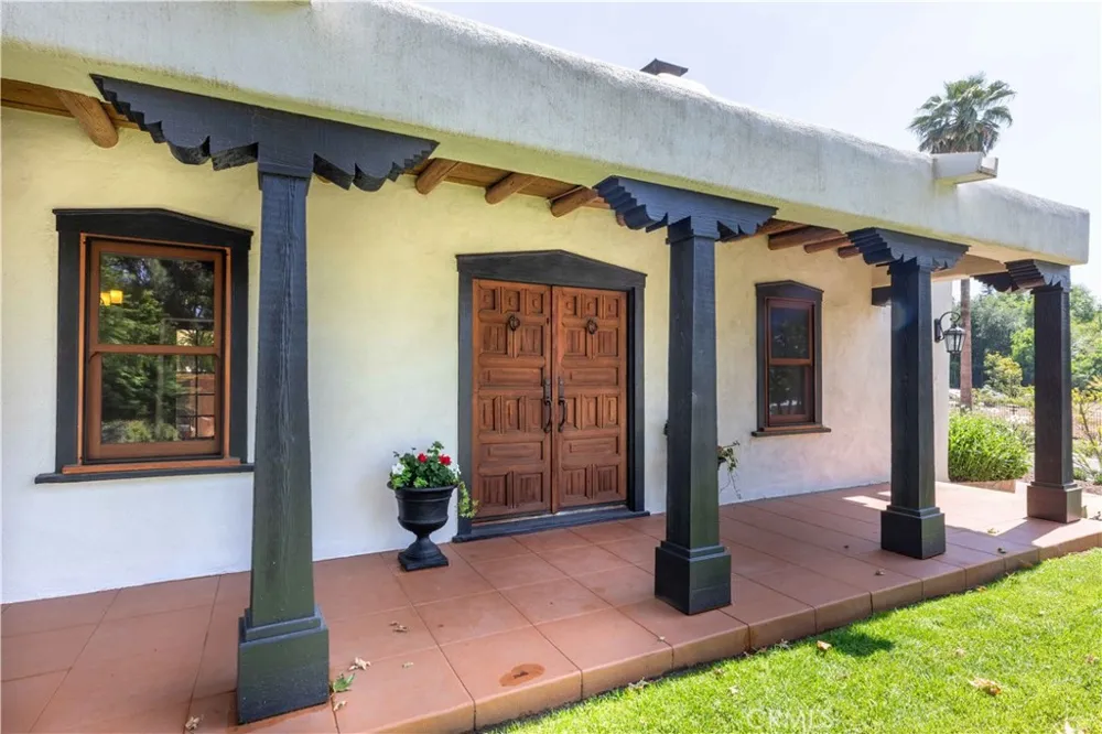 1615 Halsey Street Redlands, CA 92373