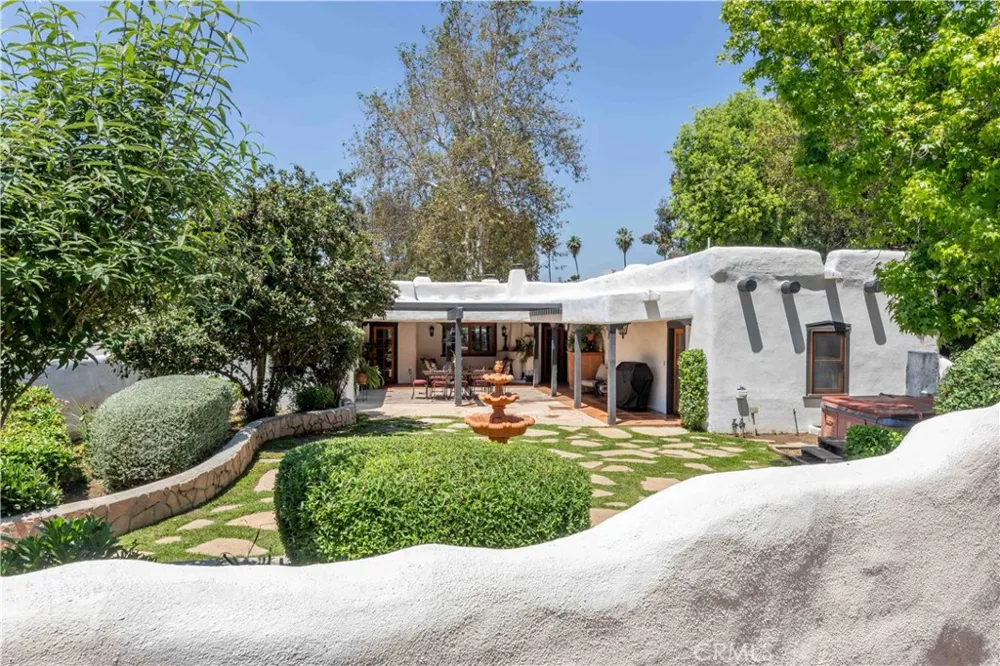 1615 Halsey Street Redlands, CA 92373