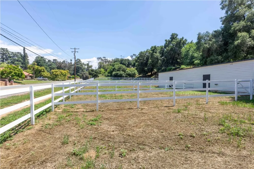 1615 Halsey Street Redlands, CA 92373