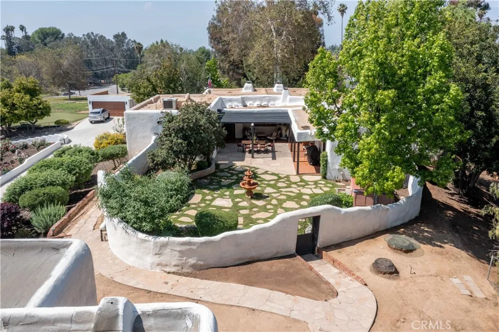 1615 Halsey Street Redlands, CA 92373