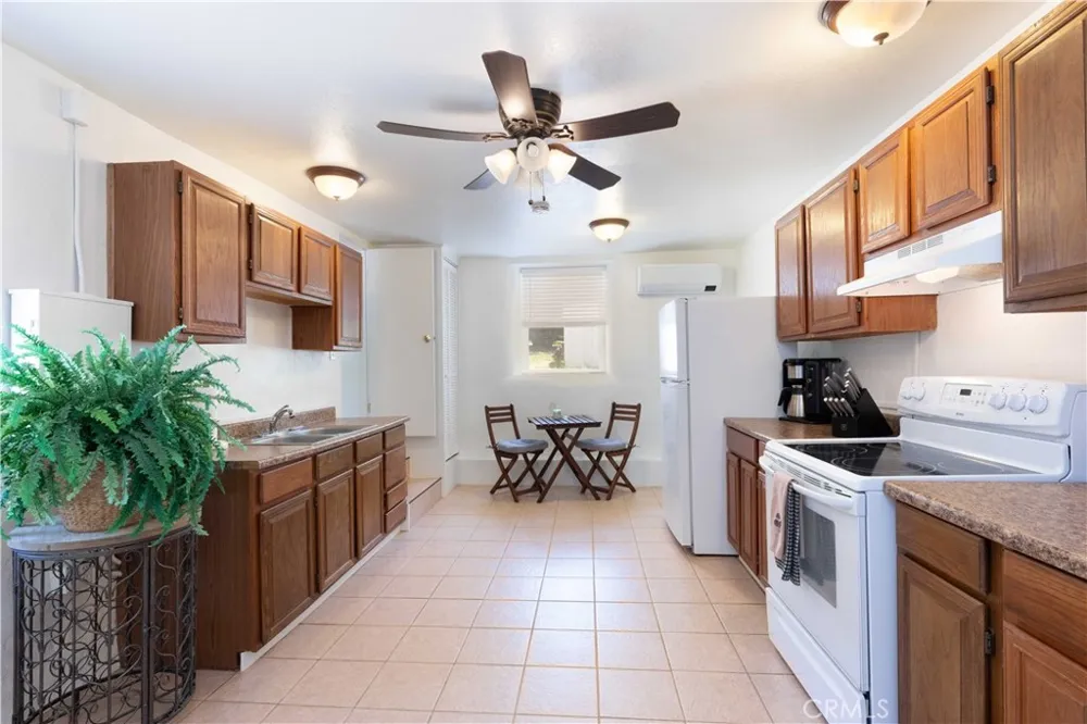 1615 Halsey Street Redlands, CA 92373