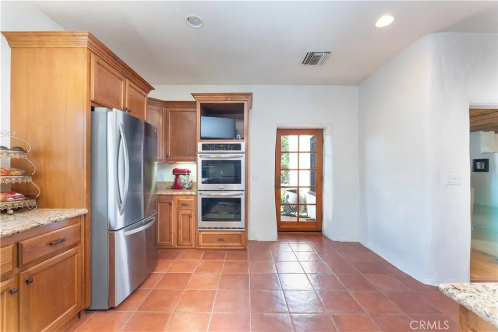 1615 Halsey Street Redlands, CA 92373
