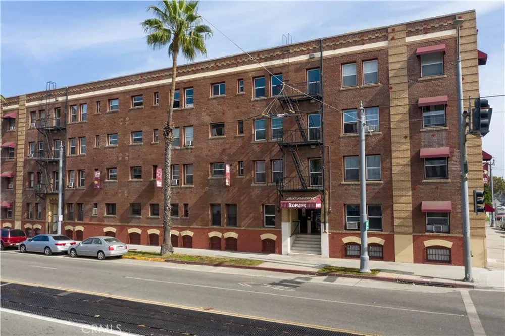 800 Pacific Avenue #305 Long Beach, CA 90813