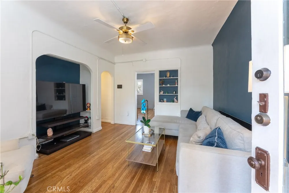 800 Pacific Avenue #305 Long Beach, CA 90813