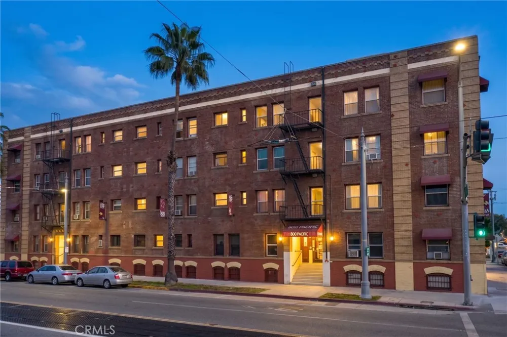 800 Pacific Avenue #305 Long Beach, CA 90813