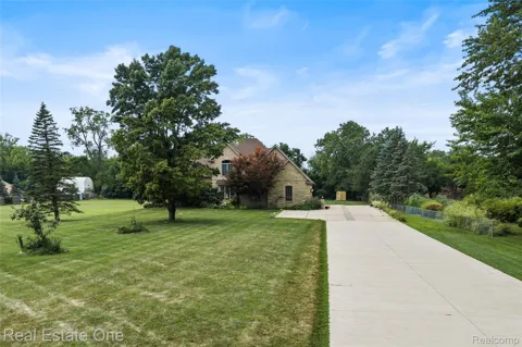 17268 Beech Daly Road