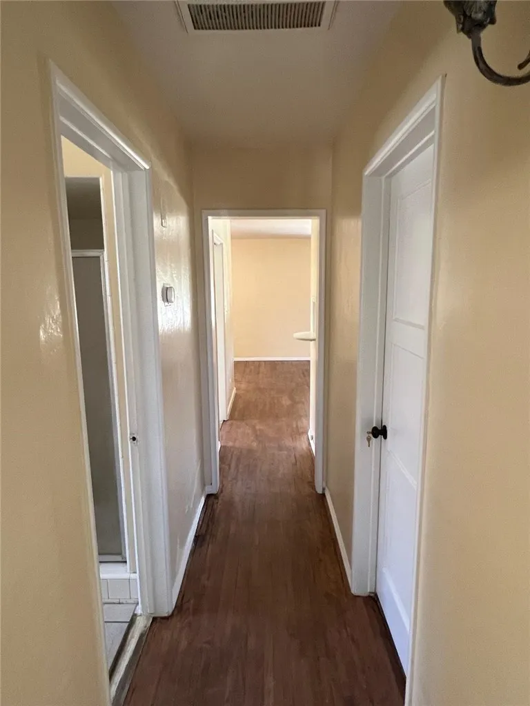 3216 Laurel Bakersfield, CA 93304