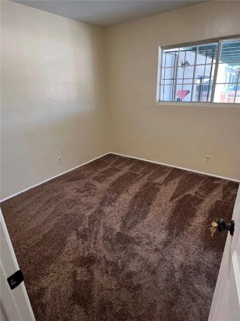 3216 Laurel Bakersfield, CA 93304