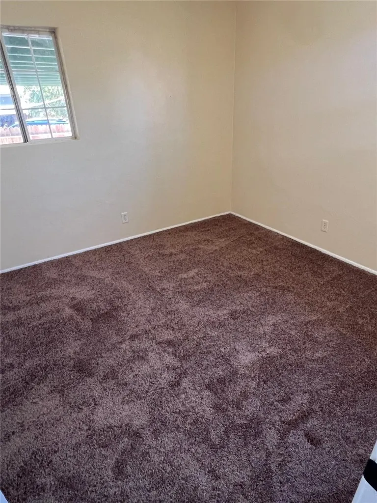 3216 Laurel Bakersfield, CA 93304