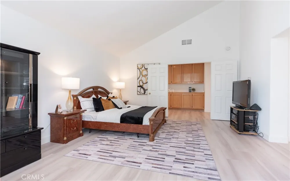 18817 Jeffrey Avenue Cerritos, CA 90703