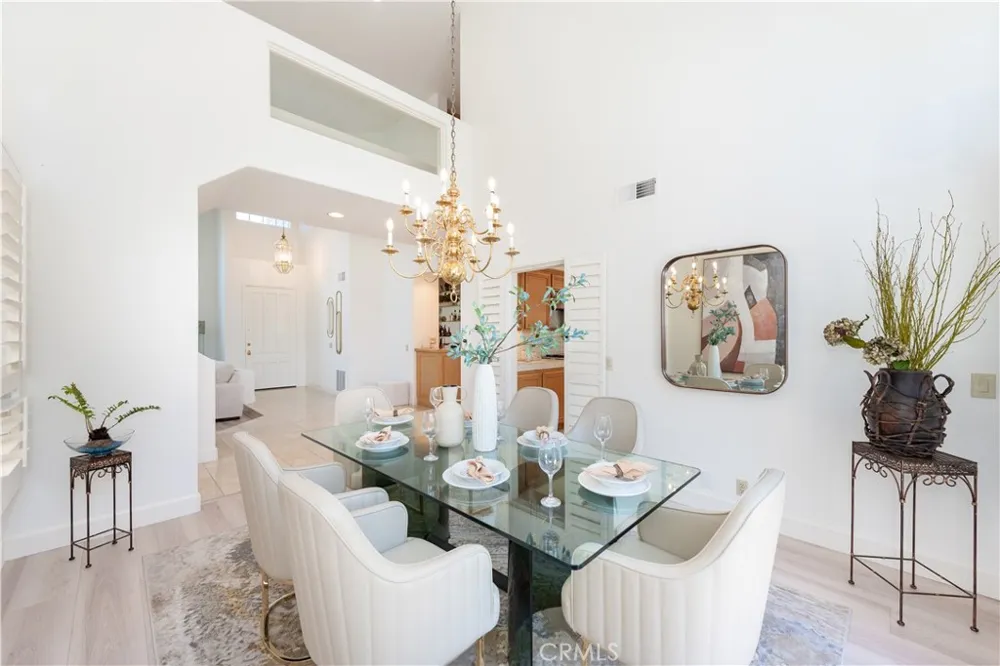 18817 Jeffrey Avenue Cerritos, CA 90703