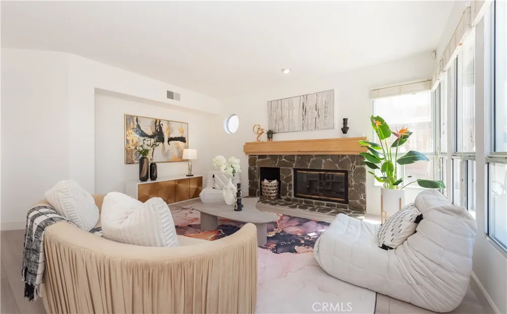 18817 Jeffrey Avenue Cerritos, CA 90703