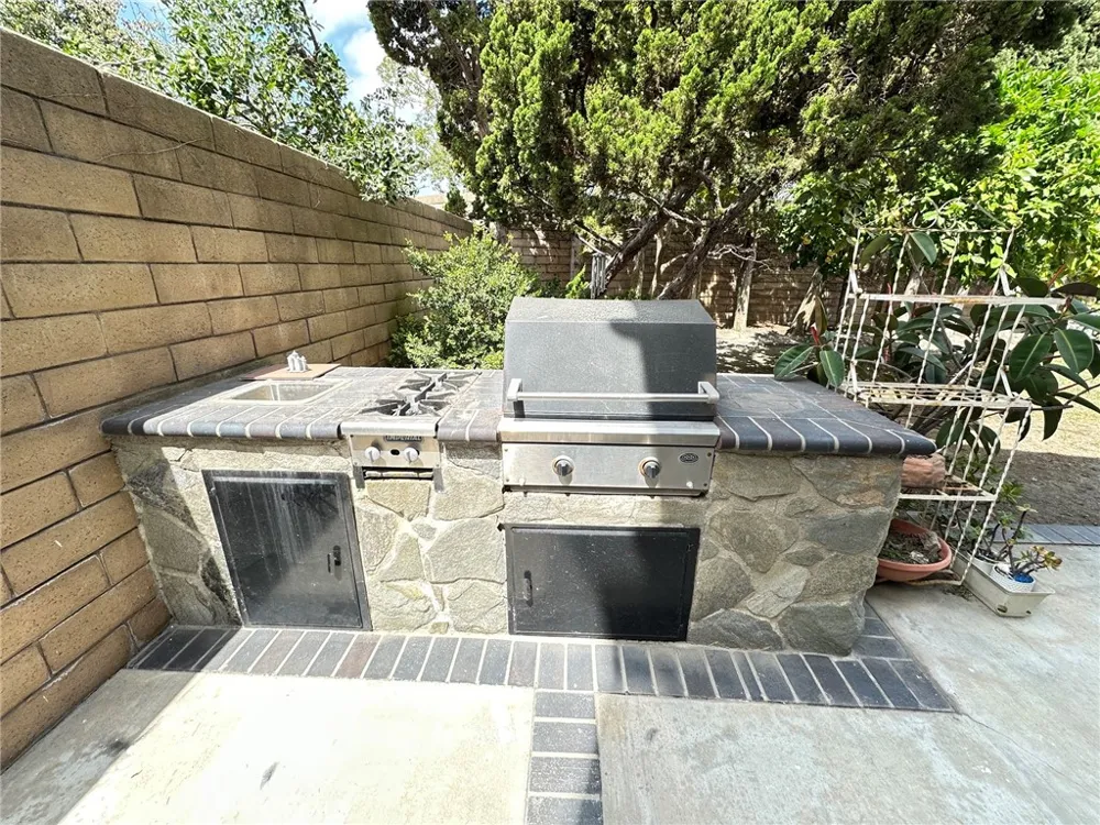 18817 Jeffrey Avenue Cerritos, CA 90703
