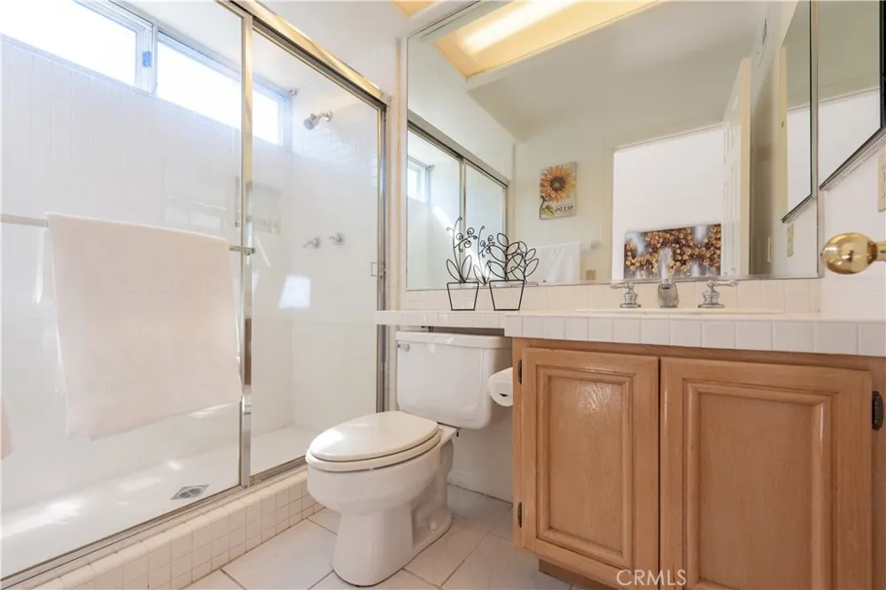 18817 Jeffrey Avenue Cerritos, CA 90703