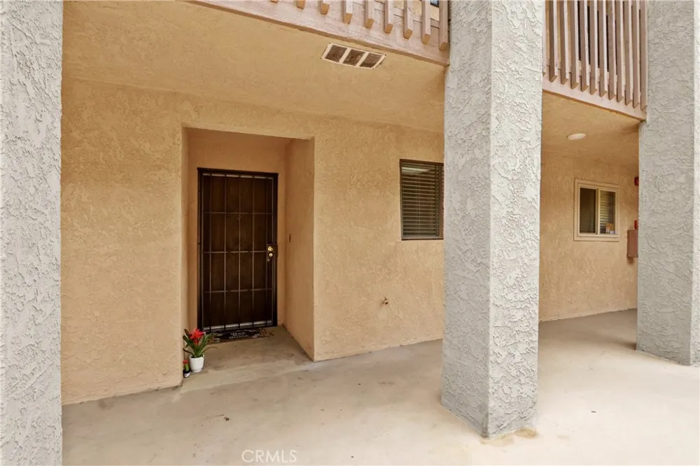 2101 E 21st #102 Signal Hill, CA 90755