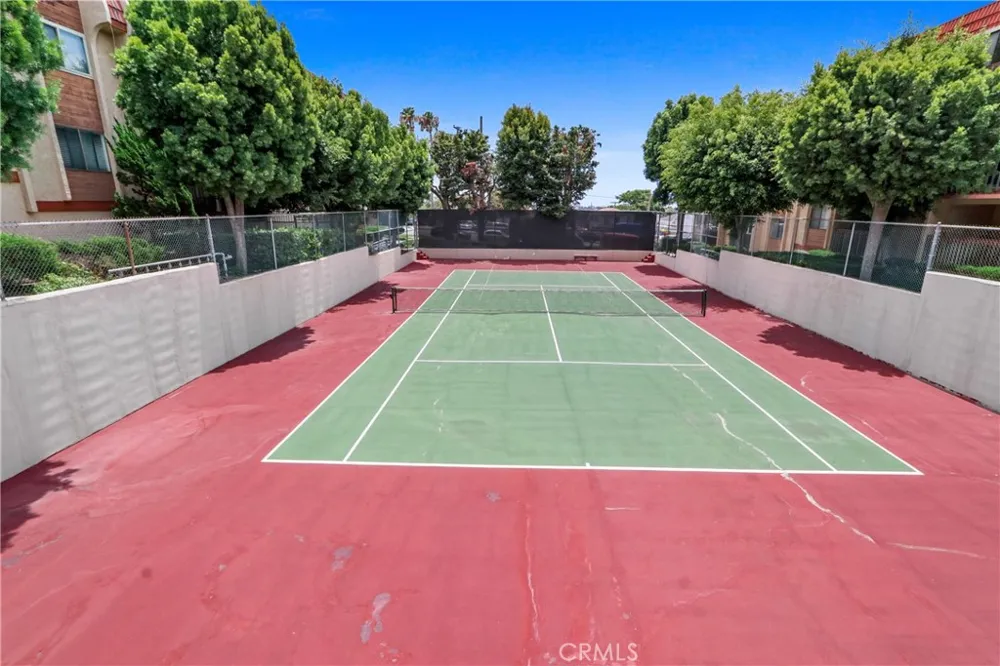 2101 E 21st #102 Signal Hill, CA 90755