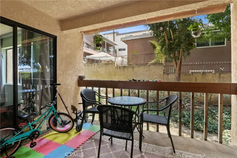 2101 E 21st #102 Signal Hill, CA 90755