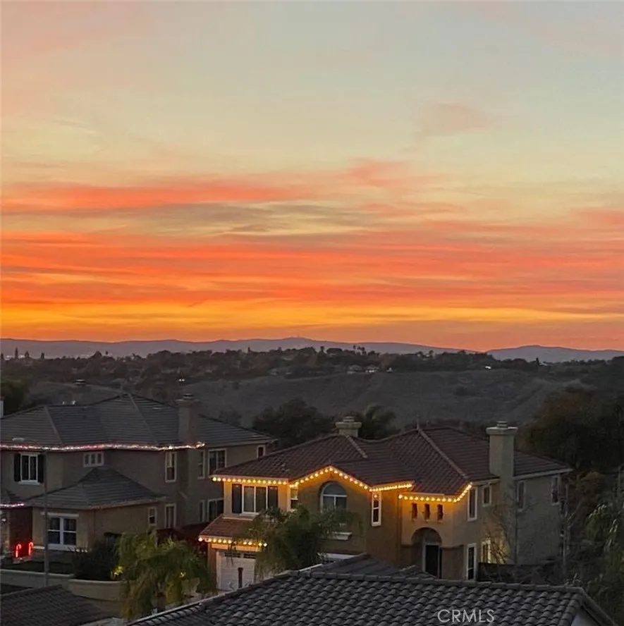 9 Lost Canyon Rancho Santa Margarita, CA 92688