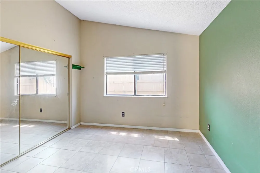 27827 Cannon Drive Menifee, CA 92585