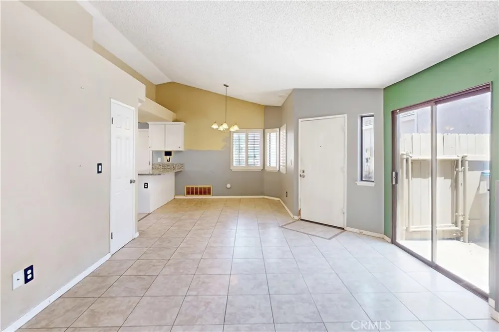 27827 Cannon Drive Menifee, CA 92585