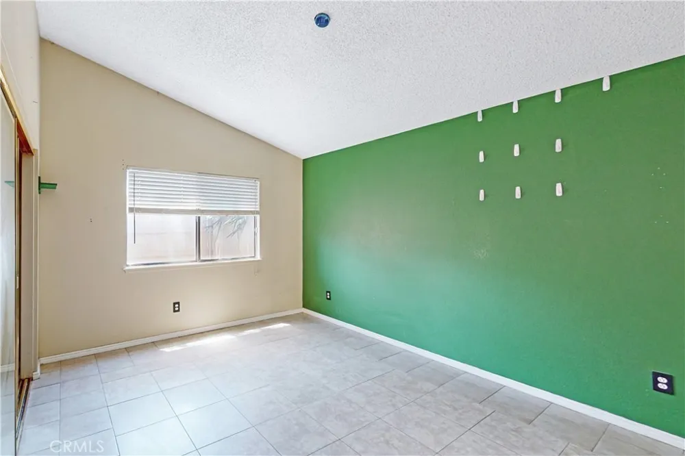 27827 Cannon Drive Menifee, CA 92585