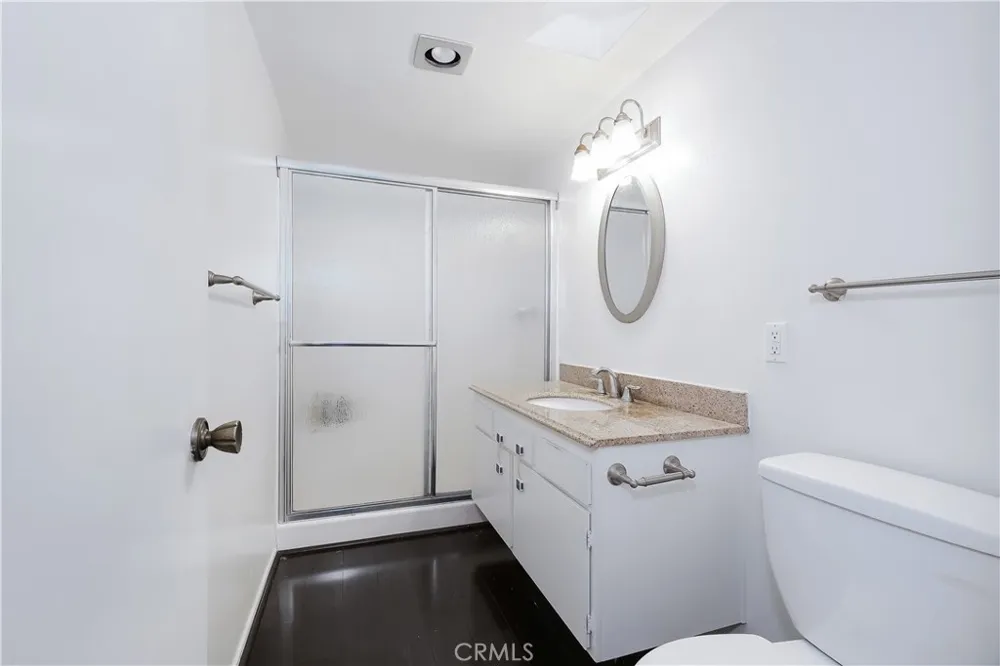 665 W 24th #315 San Pedro, CA 90731