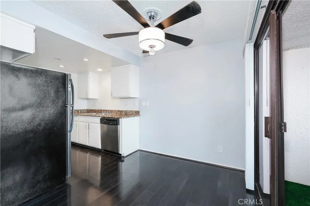 665 W 24th #315 San Pedro, CA 90731