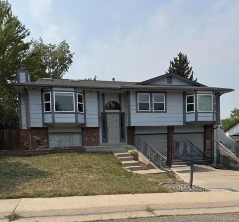 8614 W 65th Place
