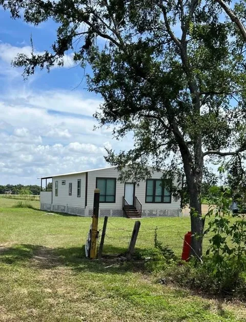 1098 Pecan Valley Drive